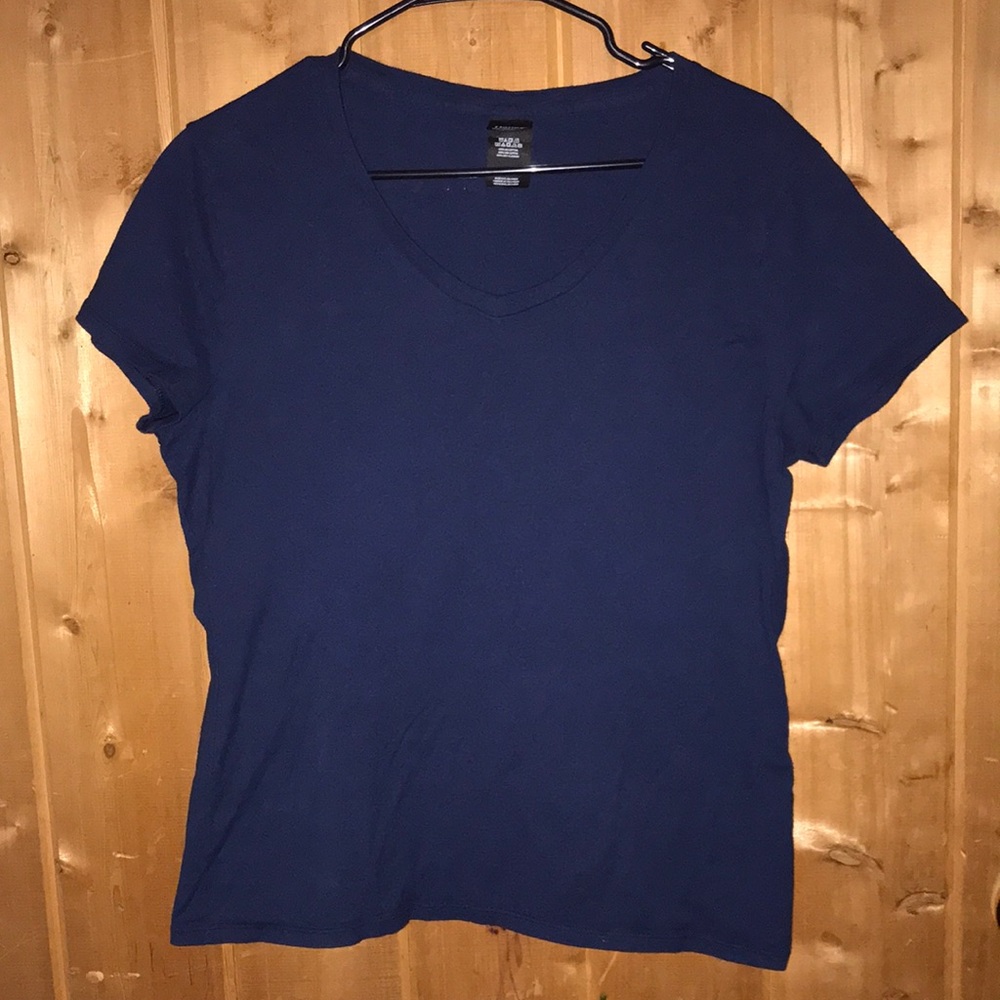HANES PERFECT T-SHIRT - NAVY BLUE SIZE LARGE